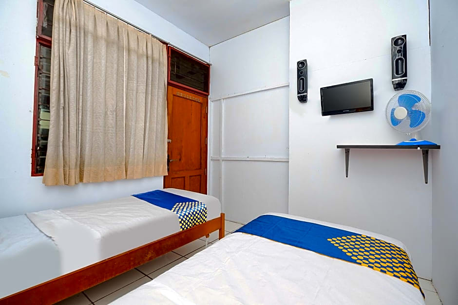 OYO 2240 Simpang Tujuh Residence