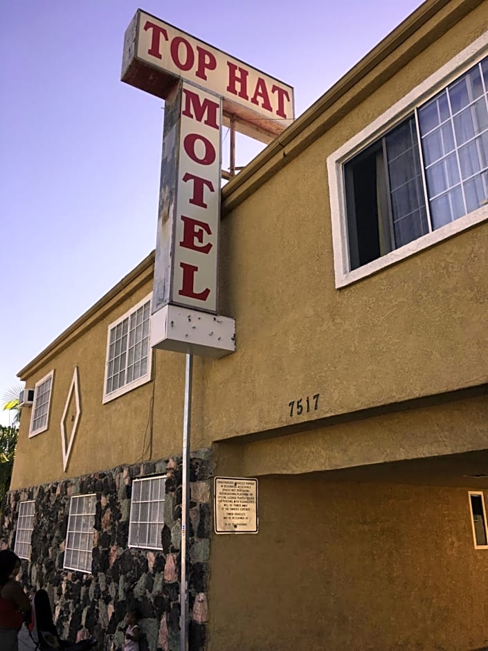 Top Hat Motel