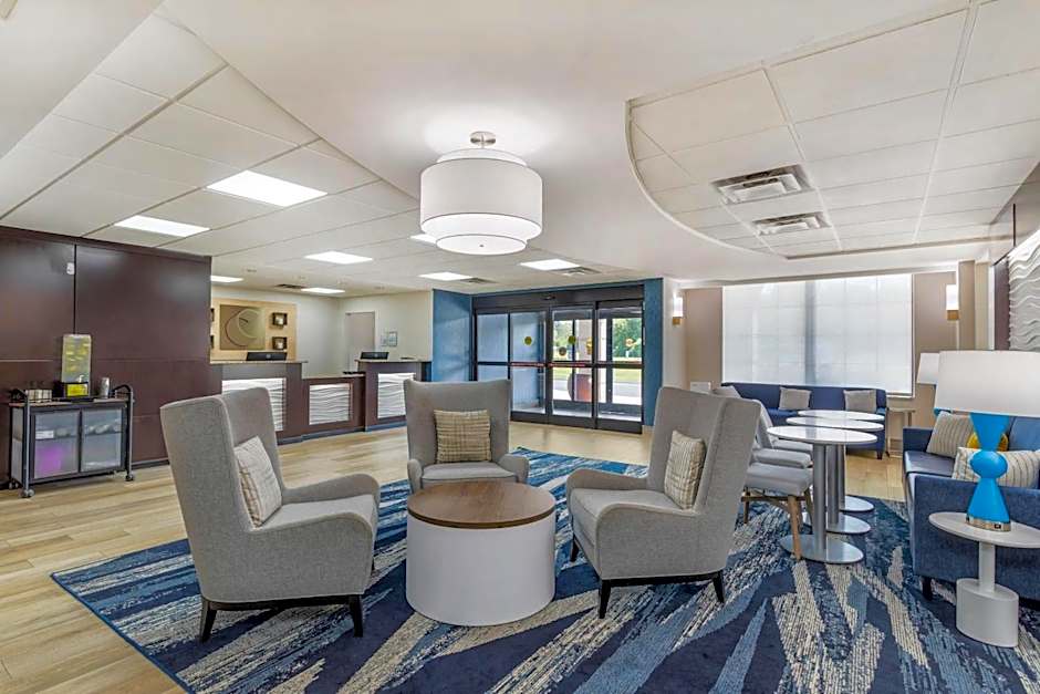 Comfort Inn Oak Ridge