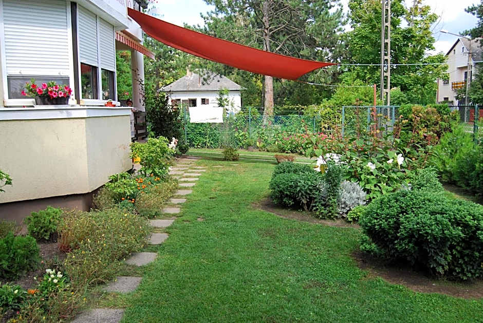 See Vendégház - Siófok