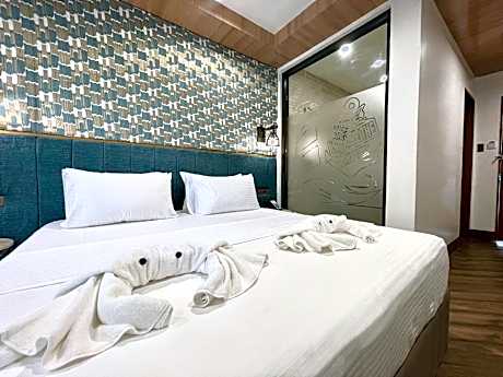 Premier Room