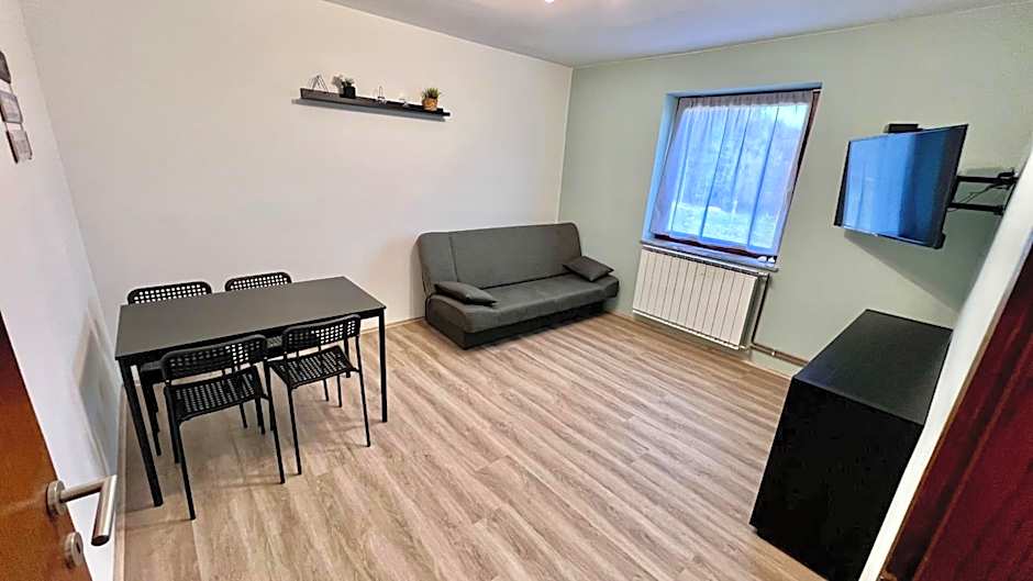 Rooms and apartments Biš