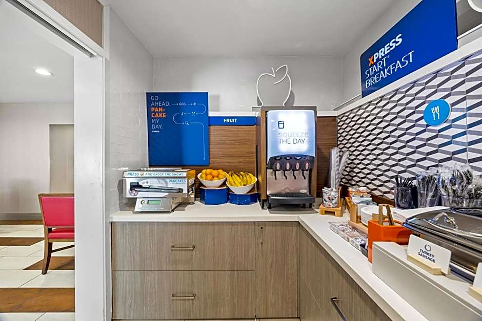 Holiday Inn Express Sunnyvale - Silicon Valley By IHG