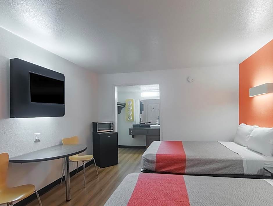 Motel 6 Paris
