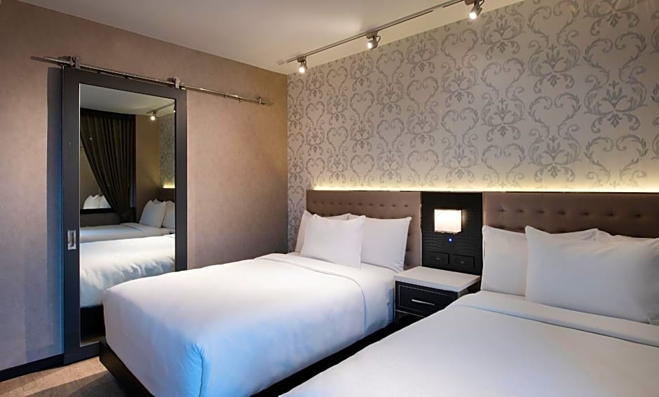 Aliz Hotel Times Square