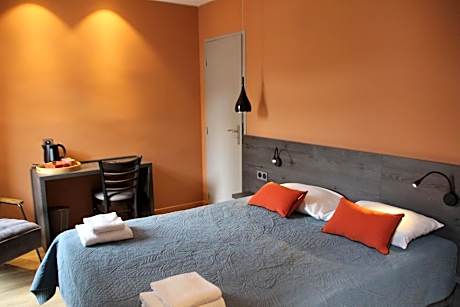 Hotel Le Pont Neuf