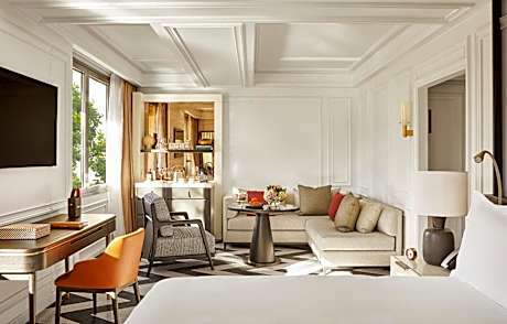 Grand Double Room with View