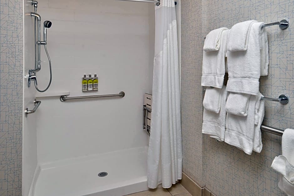 Holiday Inn Express & Suites West Melbourne By IHG