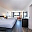 Hotel International