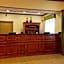 Country Inn & Suites by Radisson, Washington at Meadowlands, PA