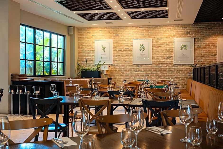 XVI Suites - Adults Only