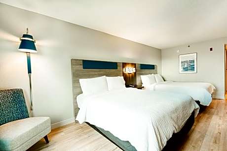 Two-Bedroom Suite with One King Bed, Two Queen Beds and One Sofa Bed