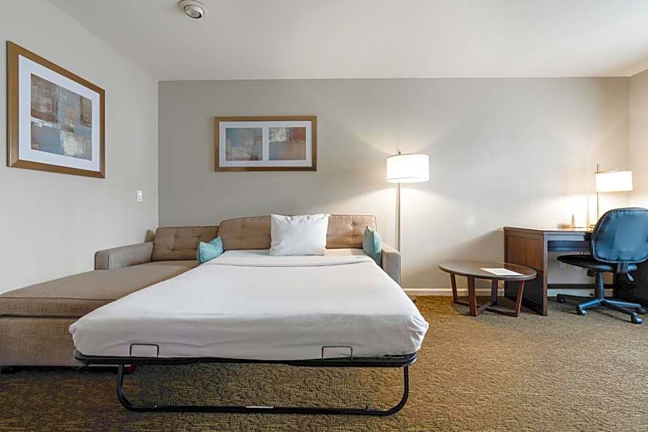 Chase Suites