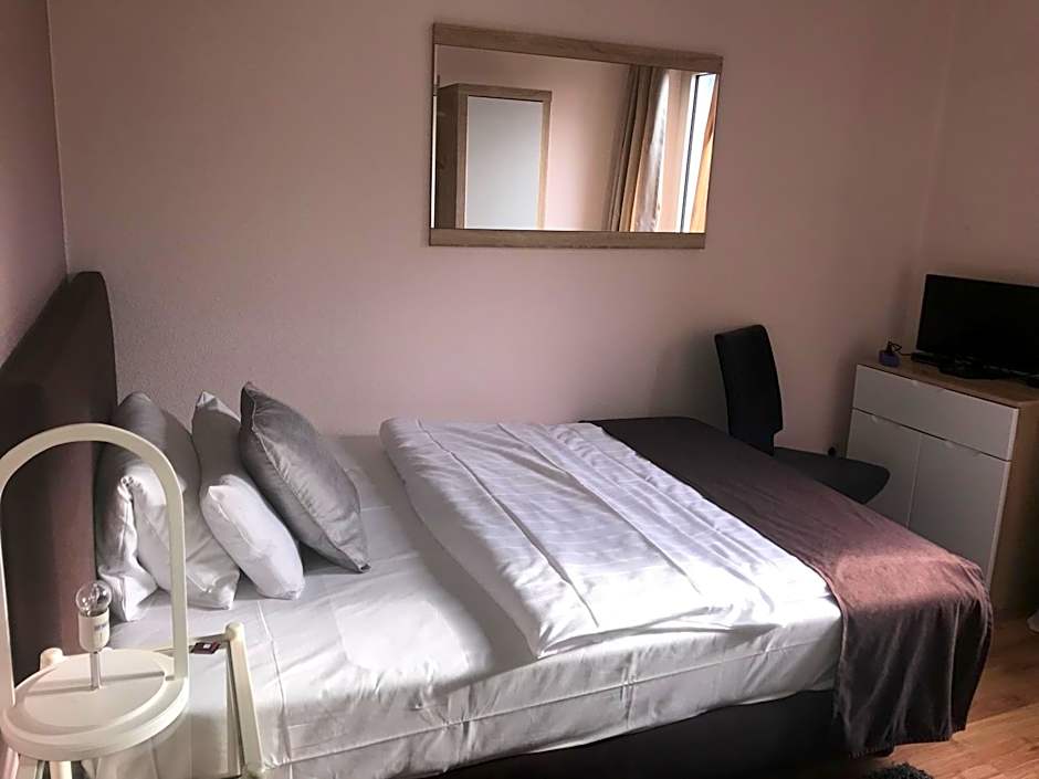 Waldhotel "Peter aufm Berge"
