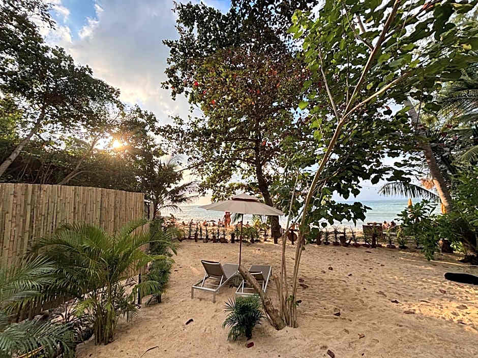 Secret Beach Bungalows