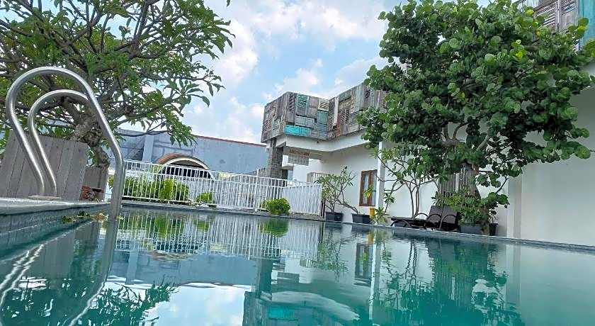 Sare Hotel Yogyakarta (Muslim Friendly)