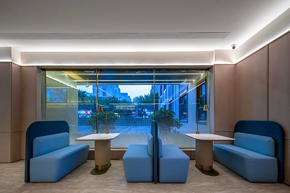 Hanting Hotel Puyang Stadium Lishan Road