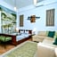 Acacia Private Rooms & Studios