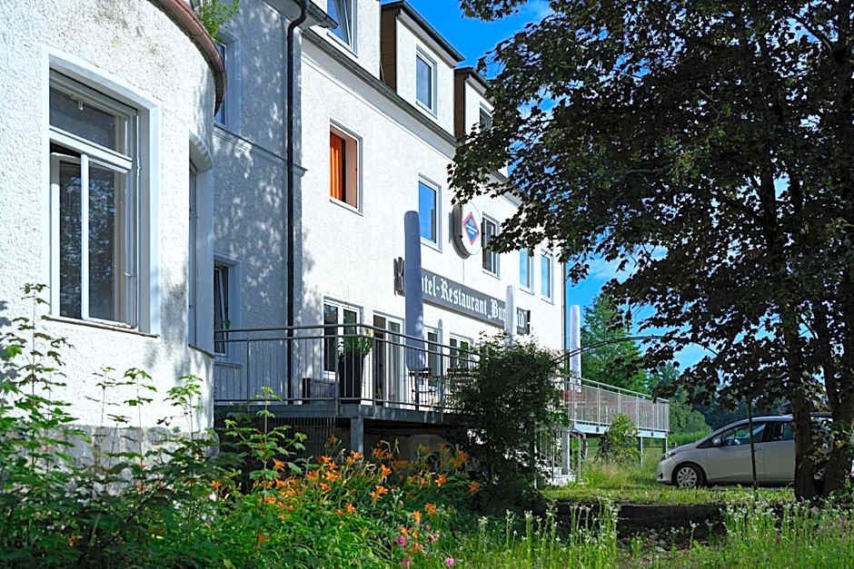 Hotel BURGWALD