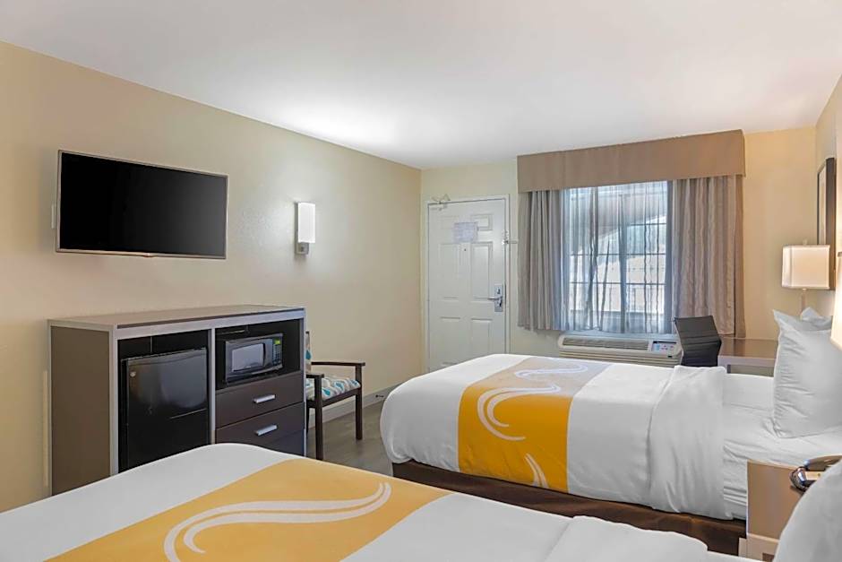 Quality Inn & Suites Camarillo-Oxnard