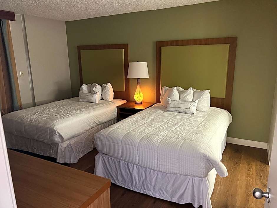 Baymont Inn