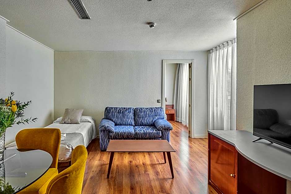 Apartamentos Juan Bravo