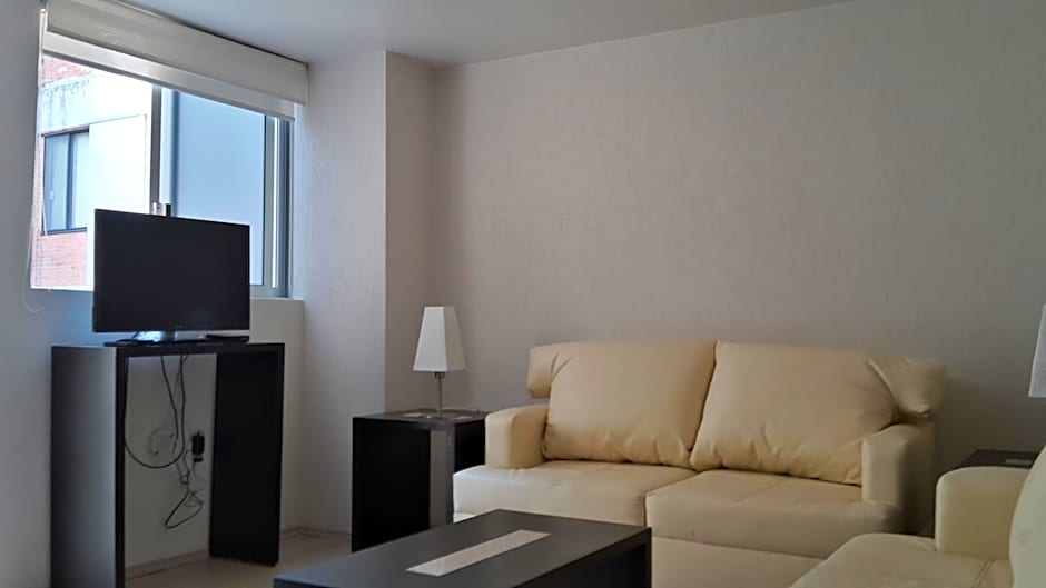 Grupo Kings Suites -Monte Chimborazo 537
