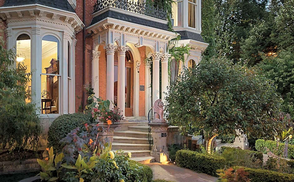 The Mansion on Delaware Avenue