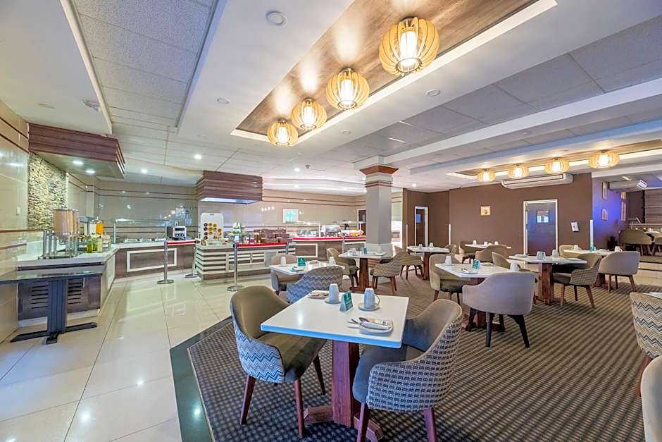 Holiday Inn Bulawayo Hotel By IHG