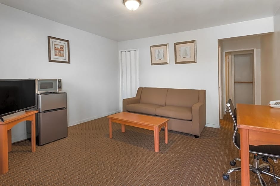 Travelodge by Wyndham Eugene Downtown/University of Oregon