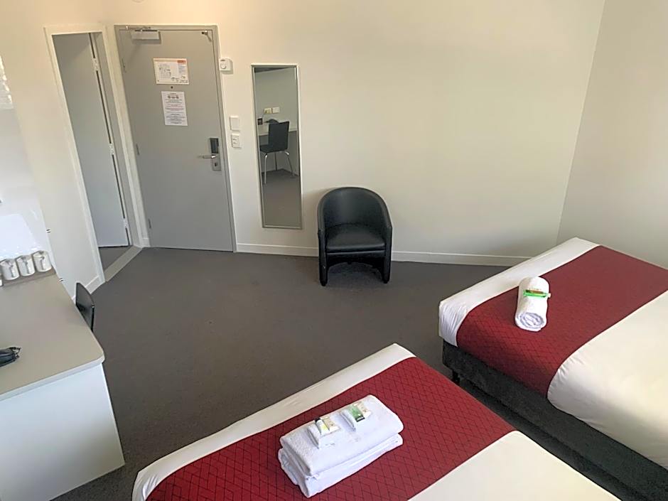 George Hotel Brisbane, Independent Collection by EVT