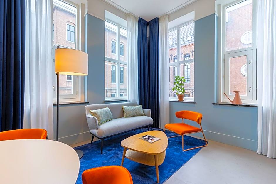 Vie Via - Your Hotel