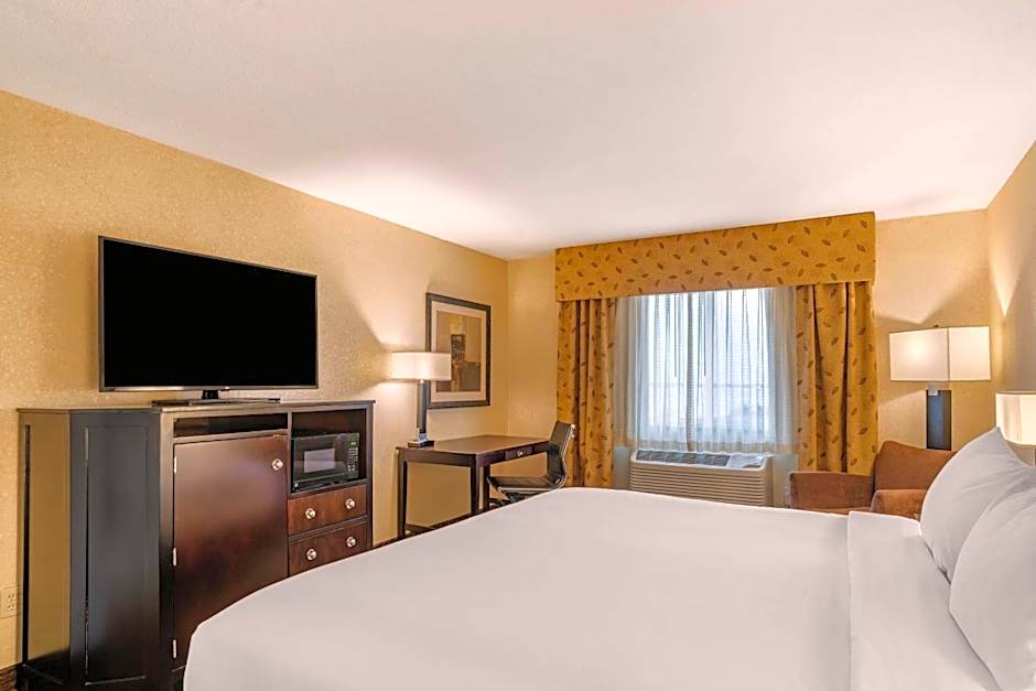 Lloyd Hotel Astoria Bayfront, an Ascend Collection Hotel