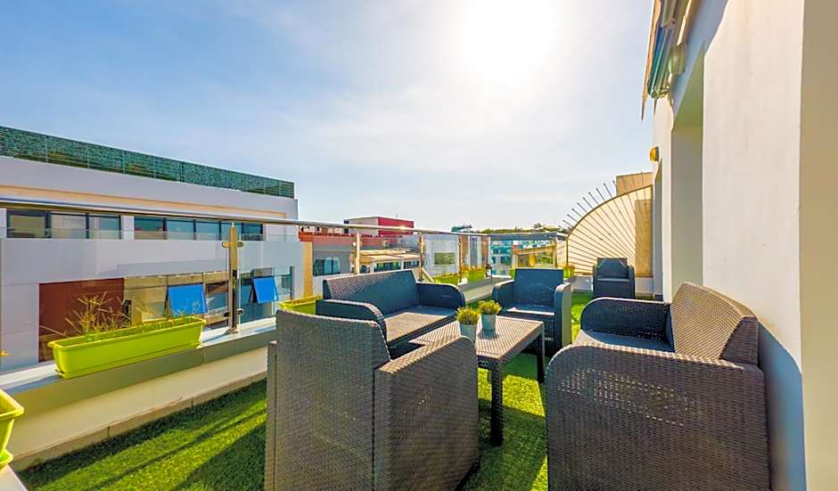 RENT-INN Suites Hotel