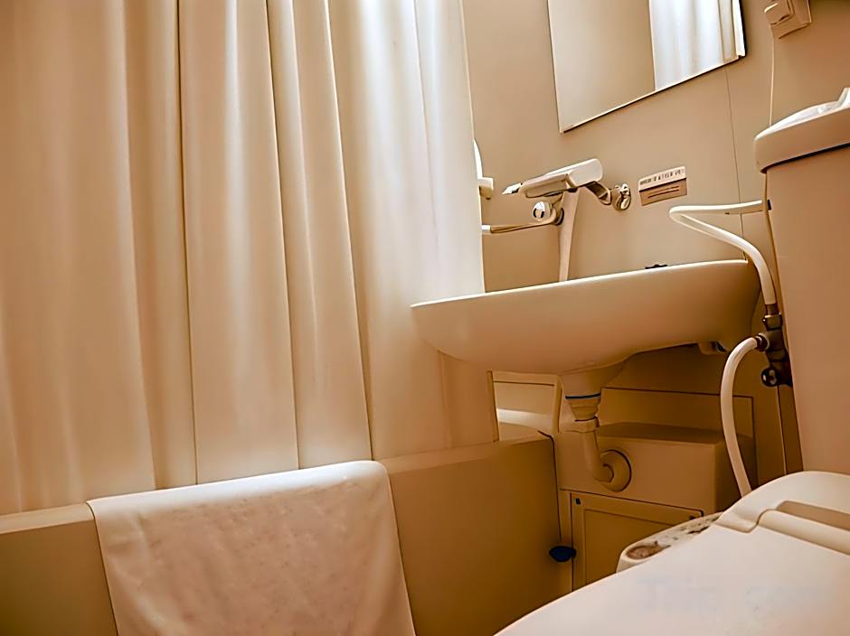 Business Hotel Chateau Est Takamatsu