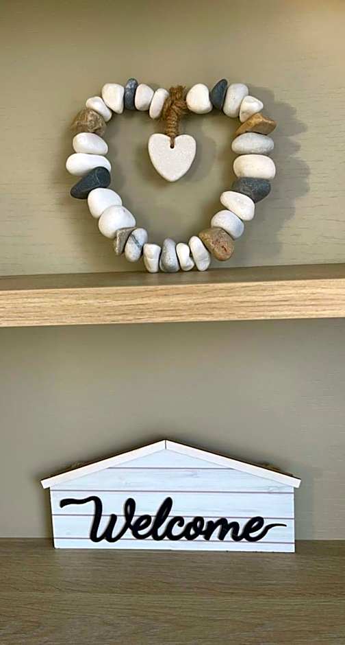 Newperran 102 - 2 Bedroom Country & Valley View Caravan