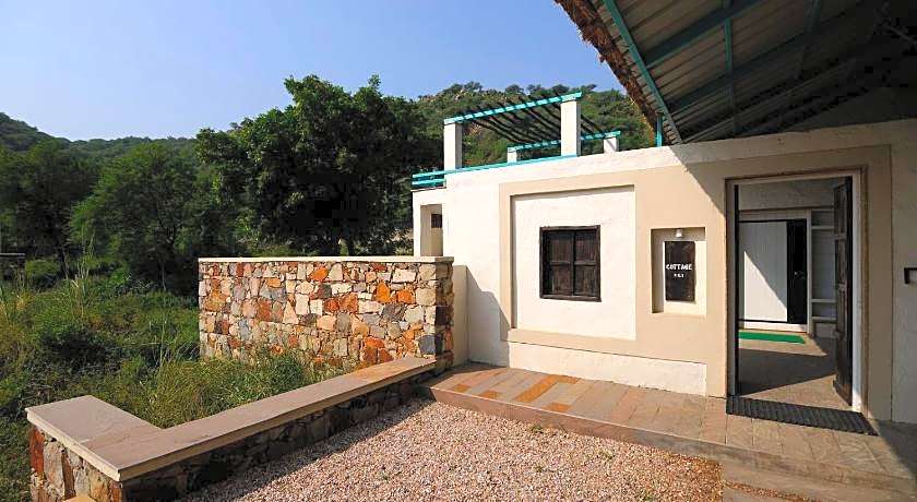 Trees N Tigers Luxury Wildlife Lodge