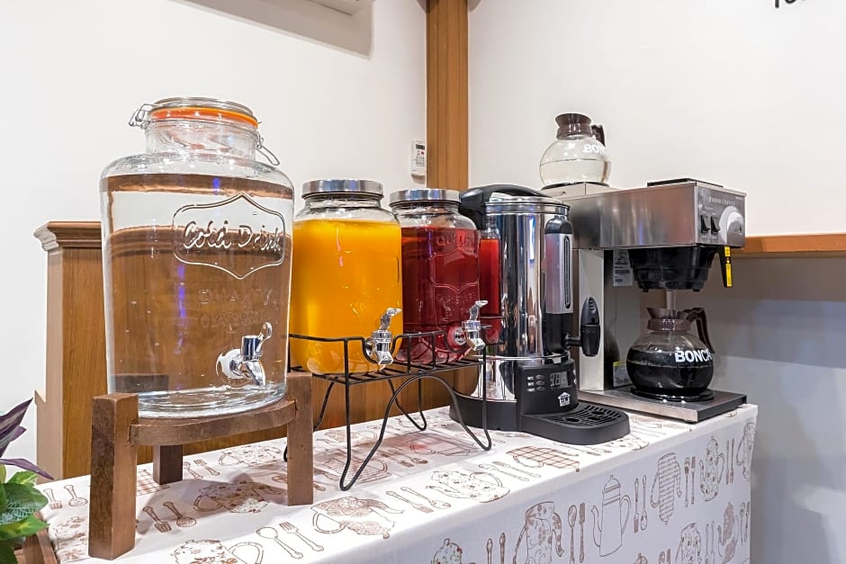 Suthep Home & Hostel