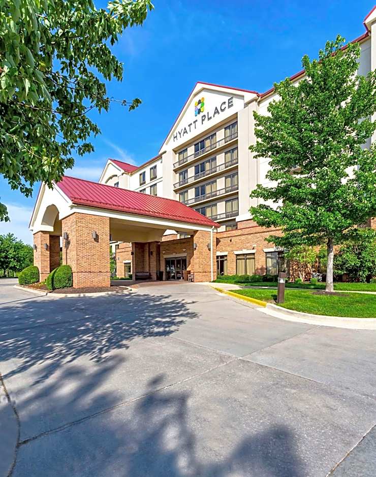 Hyatt Place Overland Park Convention Center