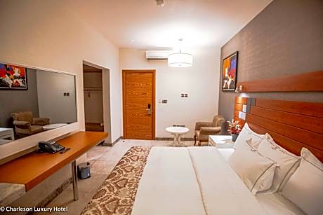 Charleson Luxury Hotel