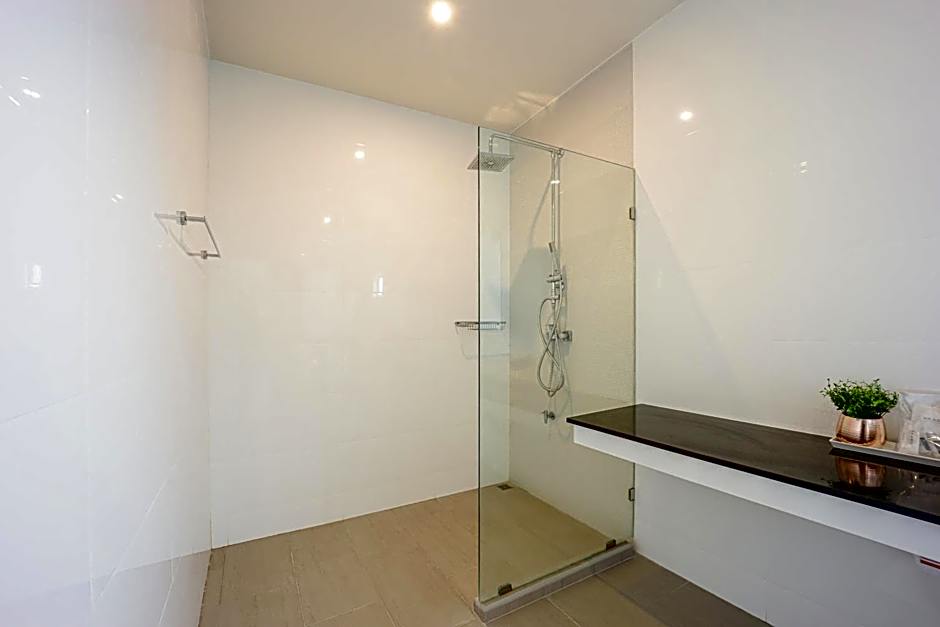 AKARD Private Villas Sattahip