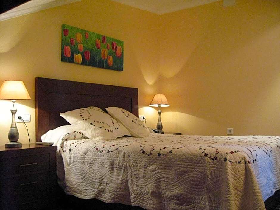 Hotel & Apartamentos Cons da Garda