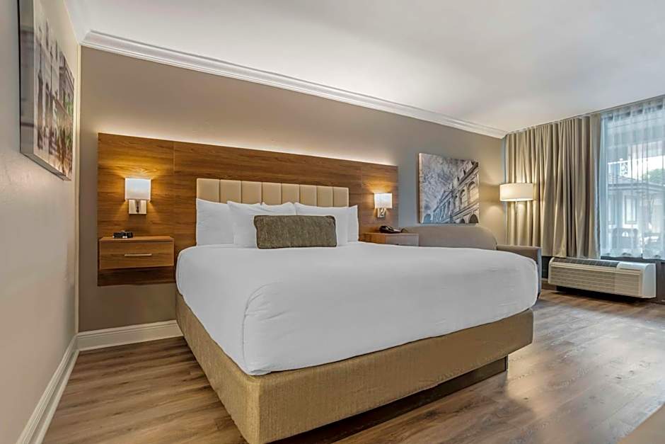 Best Western Plus Westbank