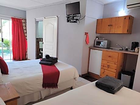 Basic Triple Room