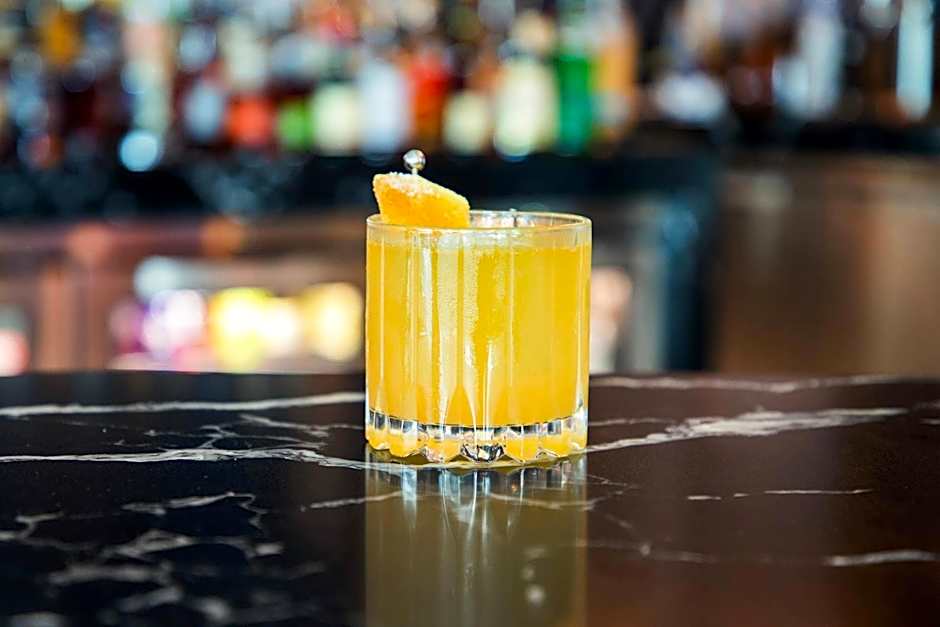 Cambria Hotel Waco University Riverfront