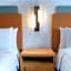 Hampton Inn & Suites by Hilton Langley-Surrey