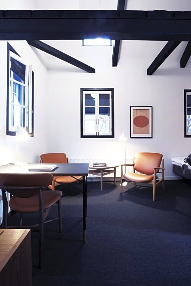 House of Finn Juhl Hakuba