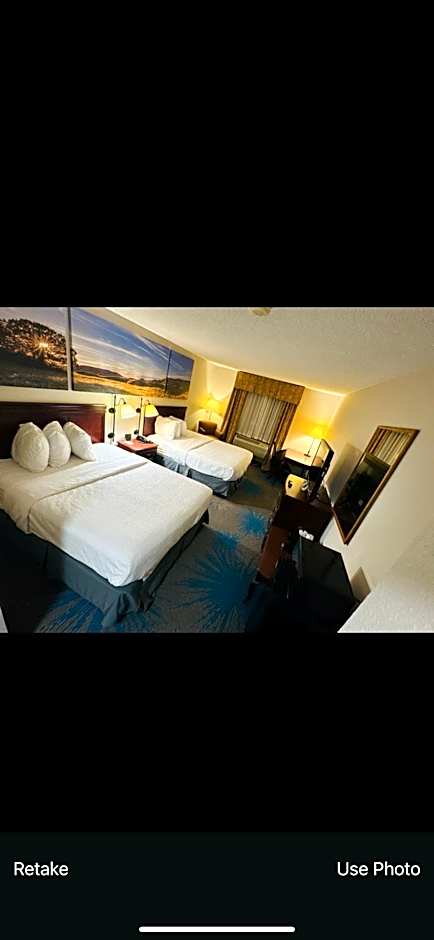 Days Inn by Wyndham Sturgis