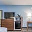 La Quinta Inn & Suites by Wyndham Tomball