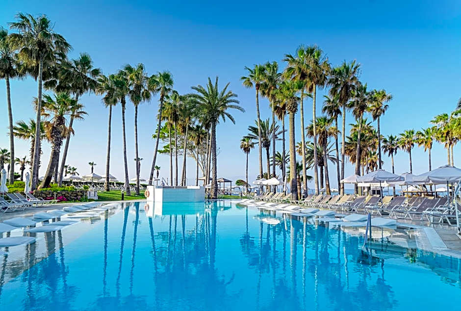 Leonardo Plaza Cypria Maris Beach Hotel & Spa